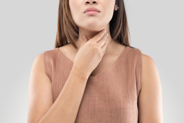 Отчего появляется боль в горле и как можно избавиться от неприятного состояния?