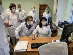 Михаил Мурашко посетил медицинские учреждения Воронежа в рамках рабочей поездки